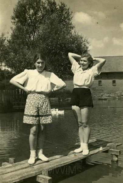 KKE 4230.jpg - “Na pamiątkę Milutkiej i Sympatycznej Pannie Władzie – Janina” Sępopol, 18 VIII 1949 r.